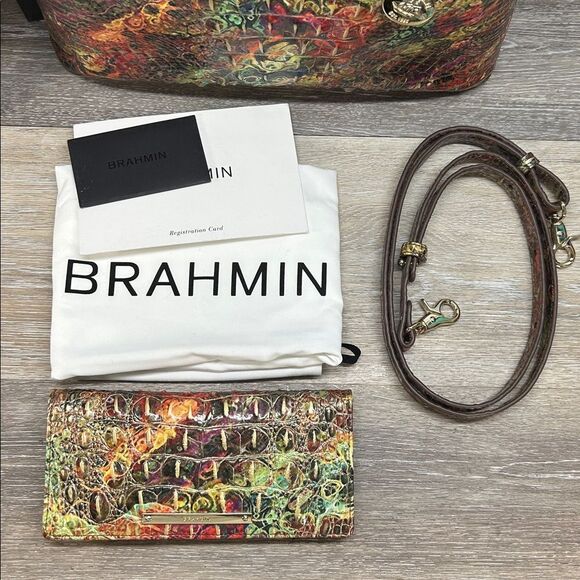 Brahmin Duxbury large satchel and wallet set - Picture 7 of 15